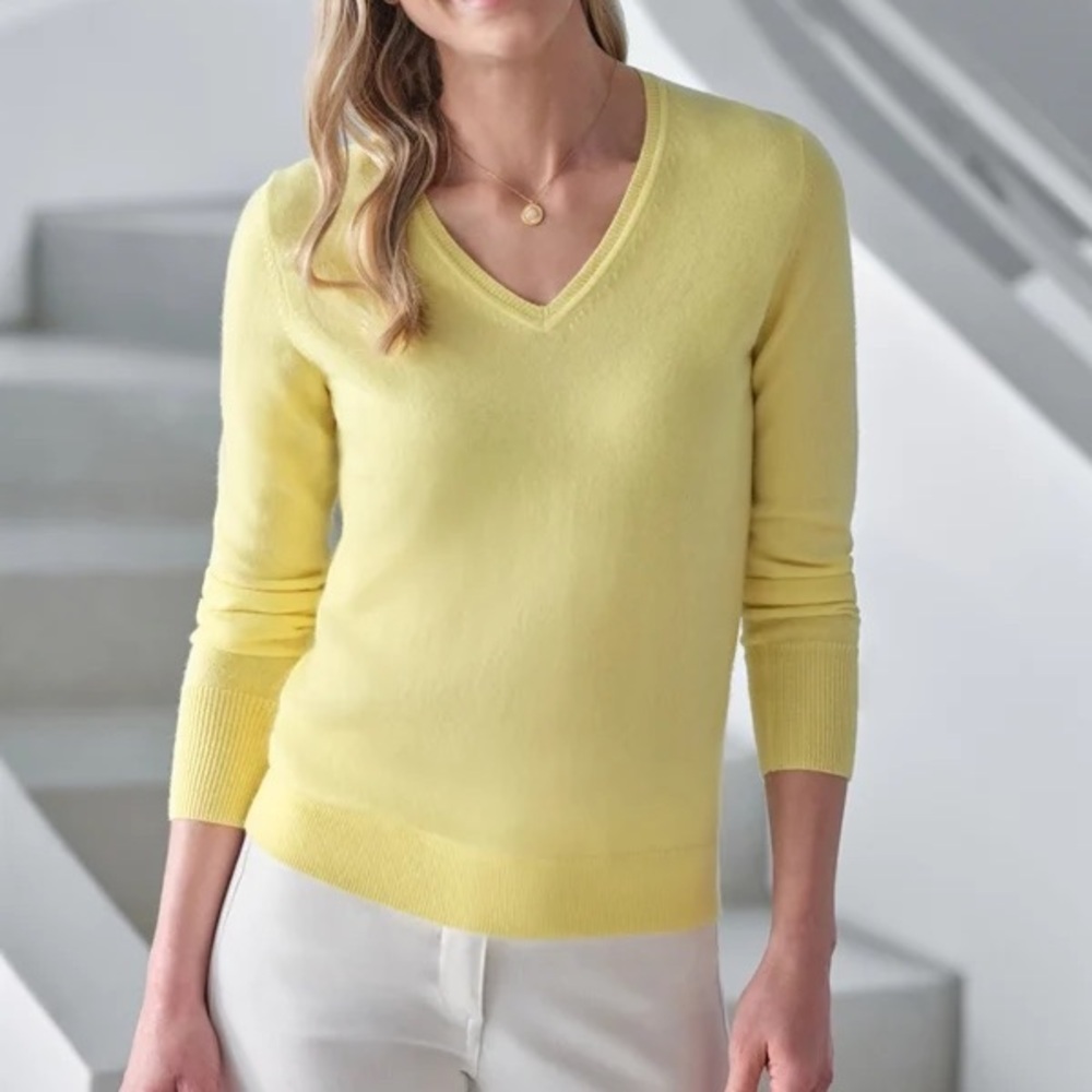 Pure Collection Soft Yellow V-Neck Sweater